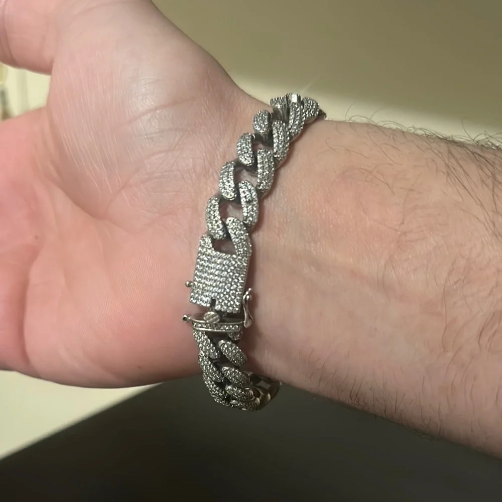 Chic Silver Chain Bracelet